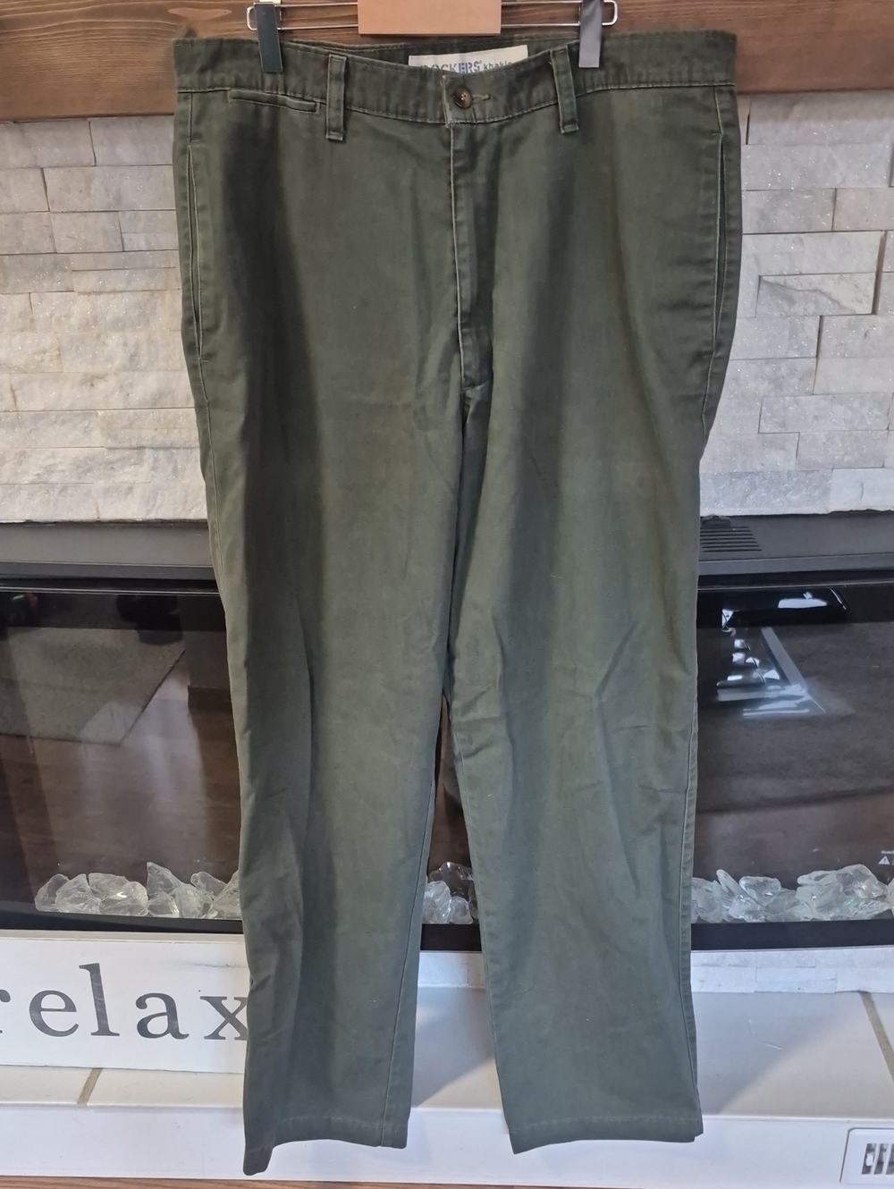 Dockers Men's Olive Green Straight-Leg Chinos
